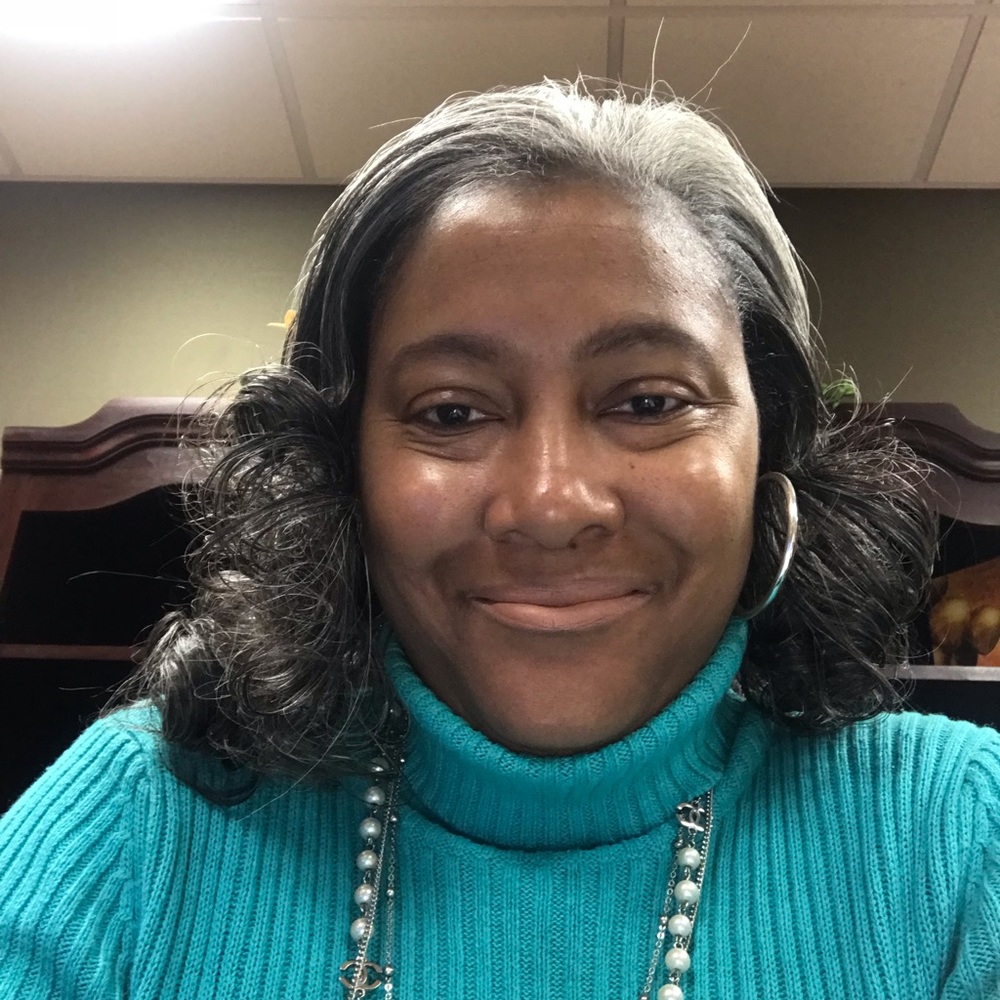 Meet your Posher, Lynn